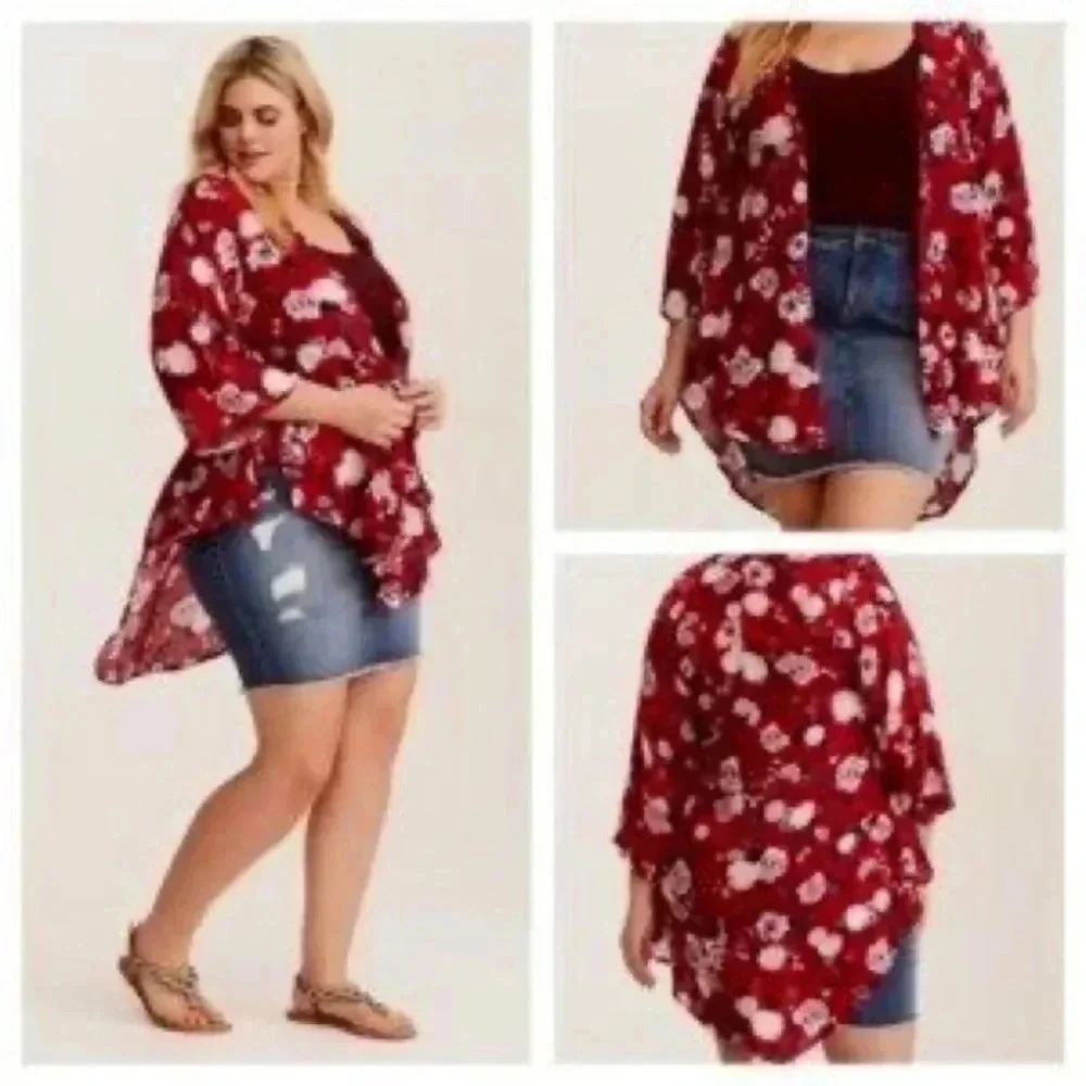 Torrid red‎ floral shirttail kimono top 00